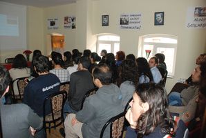 TÜM-İGD'li Kadınlar şiddete karşı "Kurtuluş Yok Tek Başına" dedi