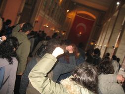 İstanbul Üniversitesi'nde gerginlik devam ediyor!