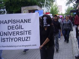 "Cebeci Hapishanesi Mahkumları" eylem düzenledi