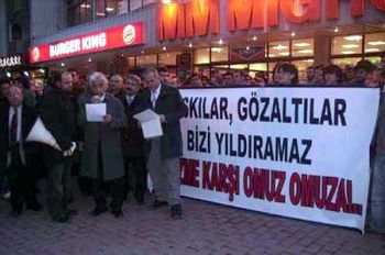 Eskişehir'de 74 öğrenci gözaltına alındı!