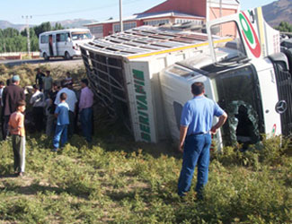 Kapitalizm öldürür!