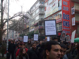 Binlerce insan Hrant Dink için Kızılay'daydı