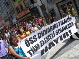 ÖSS duvarını yıkalım çağrısı