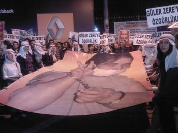 İnsanlık haykırıyor: Merhamet değil adalet istiyoruz!