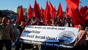 Baskın ve gözaltılara karşı:  "Yaşasın devrimci dayanışma!"