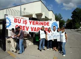 Bursa Coats'da 700 işçi grevde