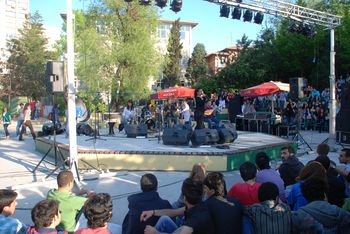 İstanbul Üniversitesi'nde Bahar Şenliği