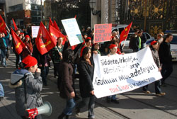TÜM-İGD'li Kadınlar İstiklal Caddesi'nde yürüdü!