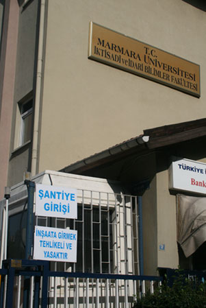 Marmara Üniversitesi'nden "Eğitim hakkımız engellenemez!" sesleri yükseliyor