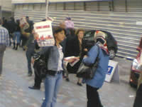 Dergimiz İzmir sokaklarında