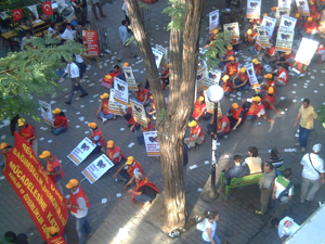 Tutuklanan HÖC Üyeleri Derhal Serbest Bırakılsın.