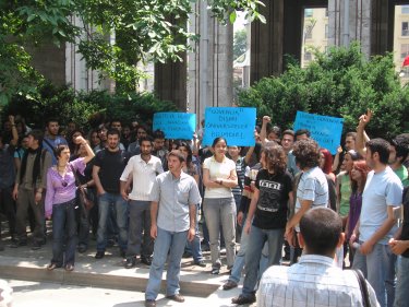 ÖGB Defol Üniversiteler Bizimdir!