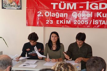 TÜM-İGD BAYRAĞI DAHA DAHA YUKARI!