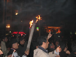 Şemdinli halkı yalnız değildir.